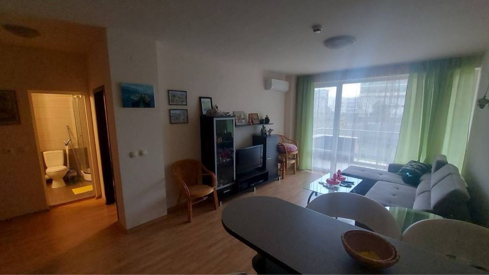 Продава се Двустаен апартамент в к.к. Слънчев бряг - 64 кв.м за 582 €/кв.м - Снимка #2