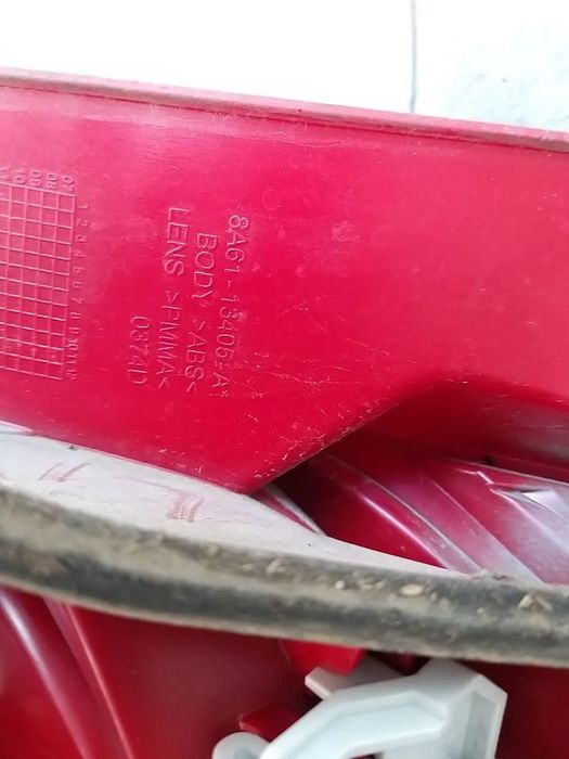 Stop tripla lampa stanga ford fiesta 6 8a6113405a
