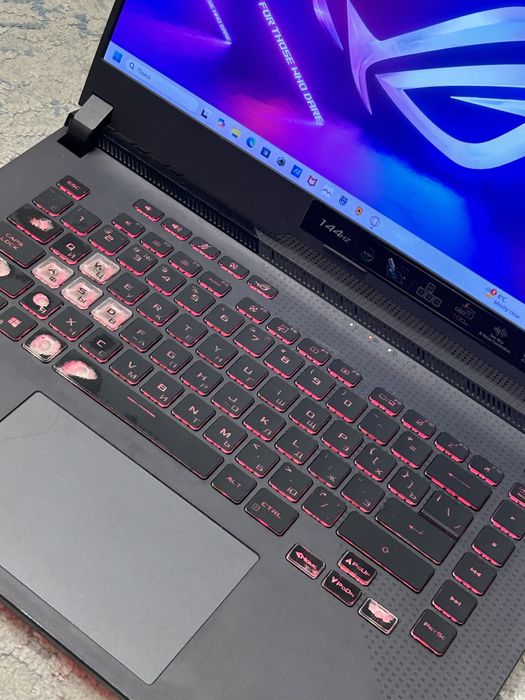Asus rog strix G513