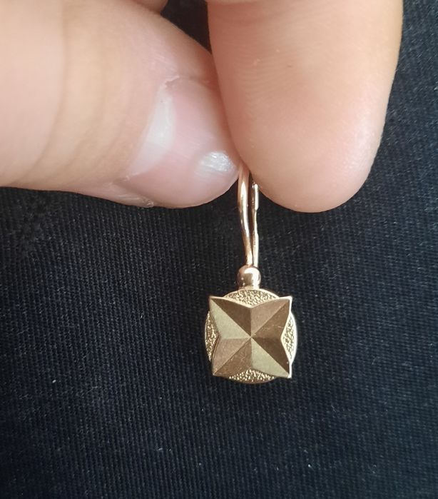 Серьги золотие советские