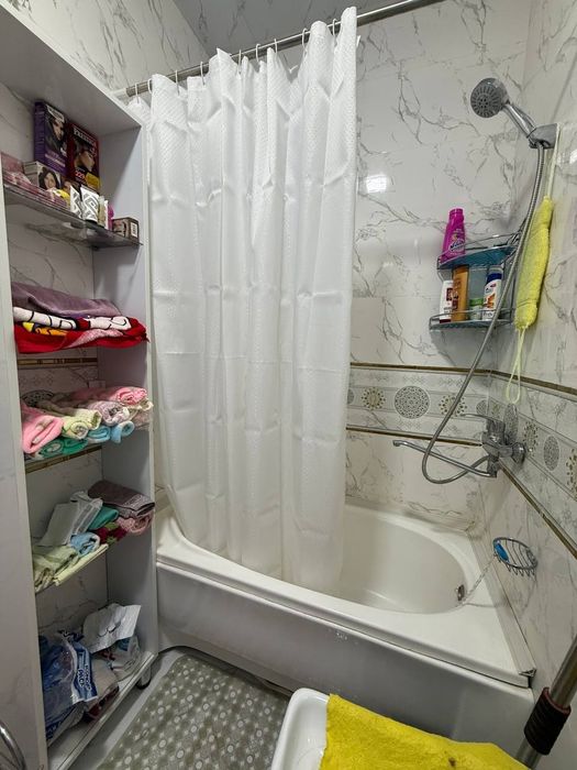 Продаётся квартира 66.4м² в центре города