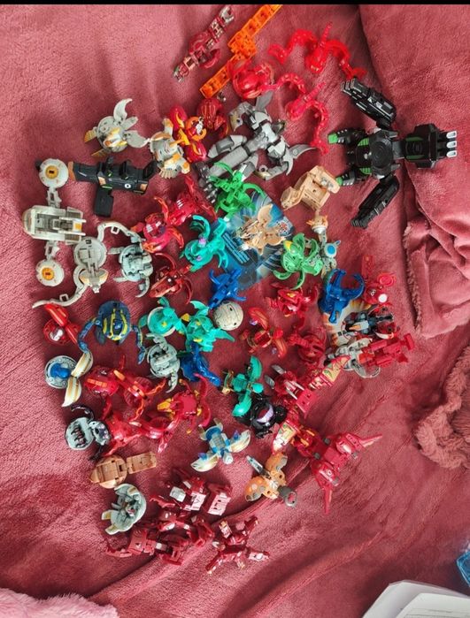 Lot Bakugani, pret separat pentru fiecare