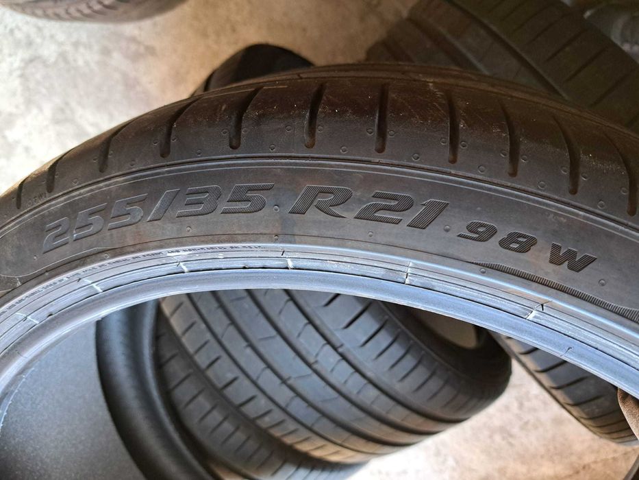 4 anvelope 255/35 R21 Pirelli