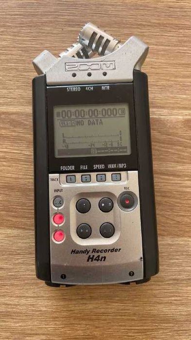 Zoom h4n в хорошем состоянии