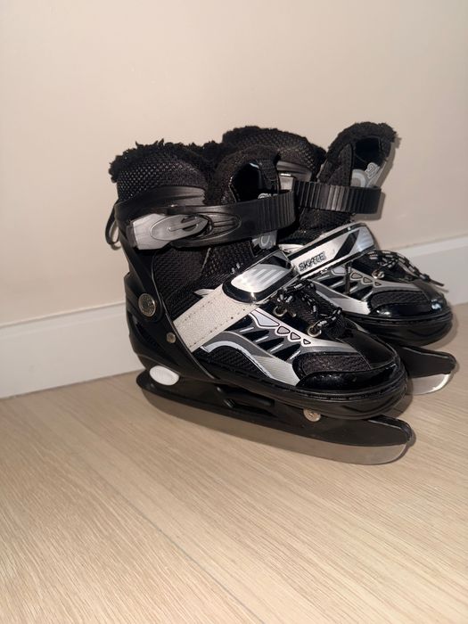 Коньки детские                 .