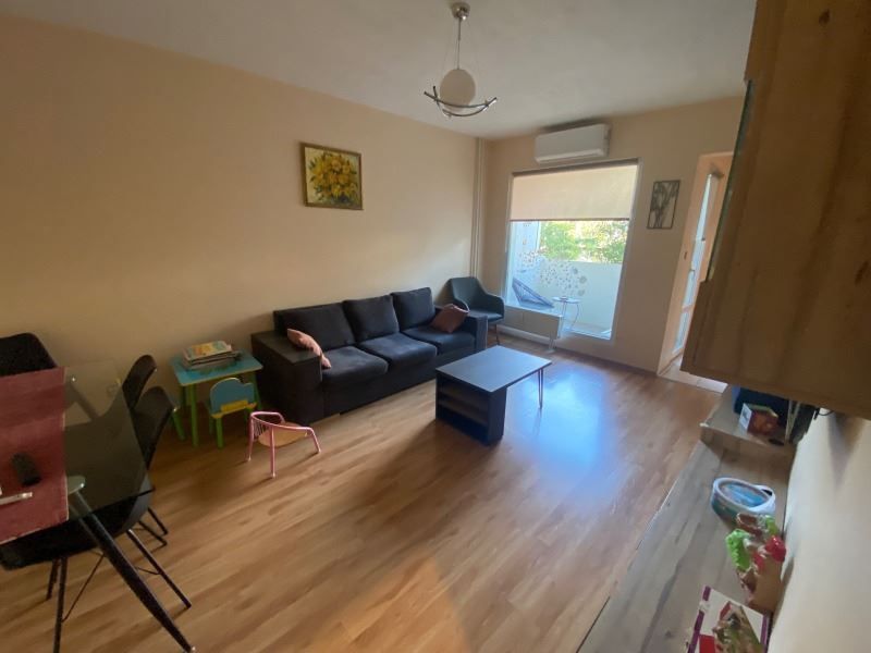 Продава се Двустаен апартамент в София, Сухата река - 66 кв.м за 2423 €/кв.м - Снимка #1