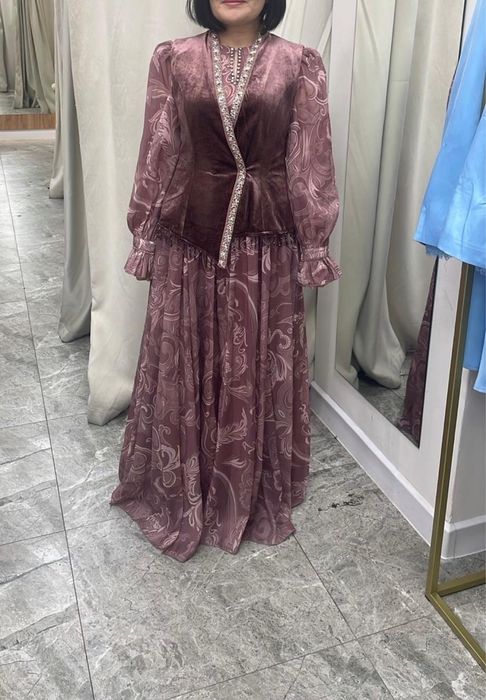 Продам красивое платье