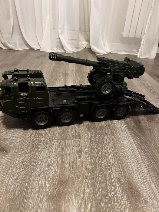 Продам военные машины