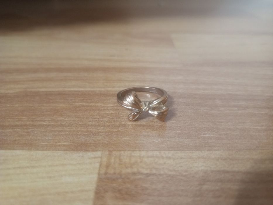 Кольцо из золота