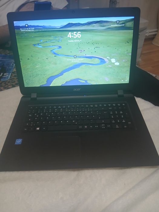 Laptop acer in stare buna