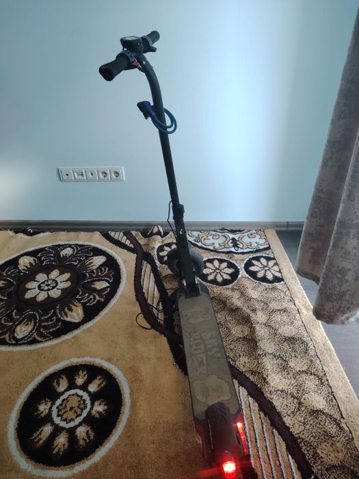 Vand trotineta electrica