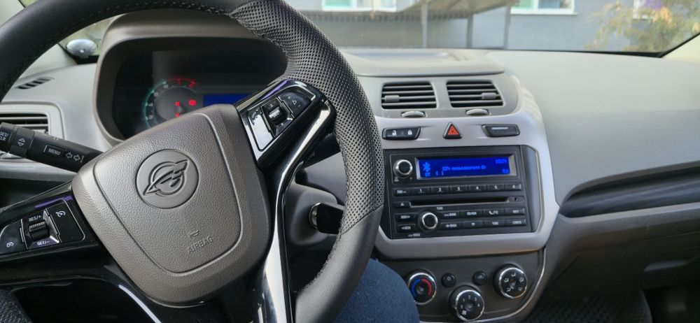 Chevrolet Cobalt 2018 — 5