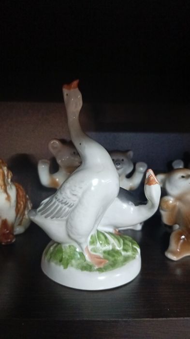Гуси  Статуэтка .