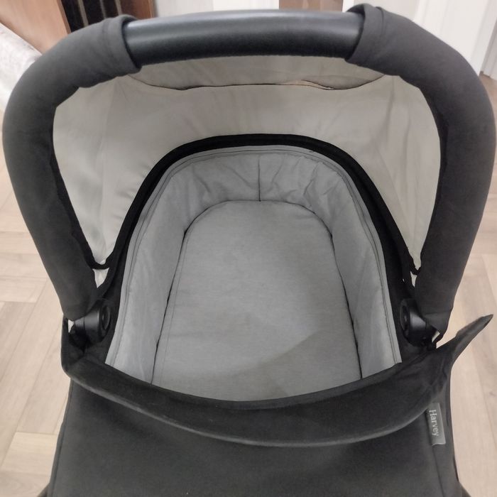 Продам коляску easywalker