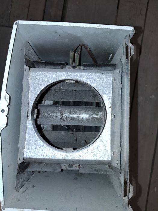 Instant pentru apa calda,pe gaz, Ariston