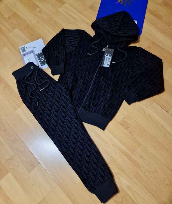 Treninguri copii Christian Dior,insertii catifea, diverse mărimi