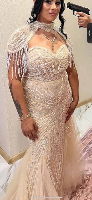 офицялна рокля без забелешки