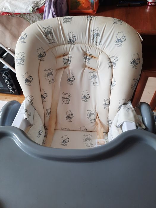 Стул для кормления