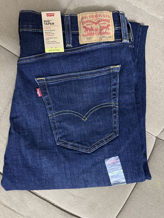 Мужская оригинал джинсы Levis (38/32) 502 TAPER STRETCH