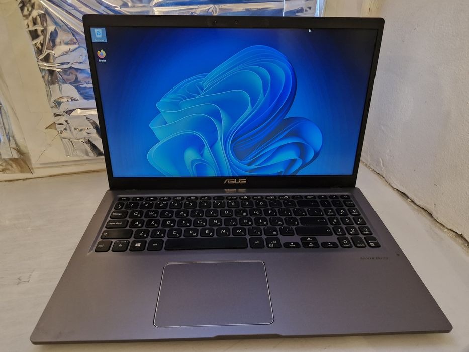 Ноутбук Asus Vivobook