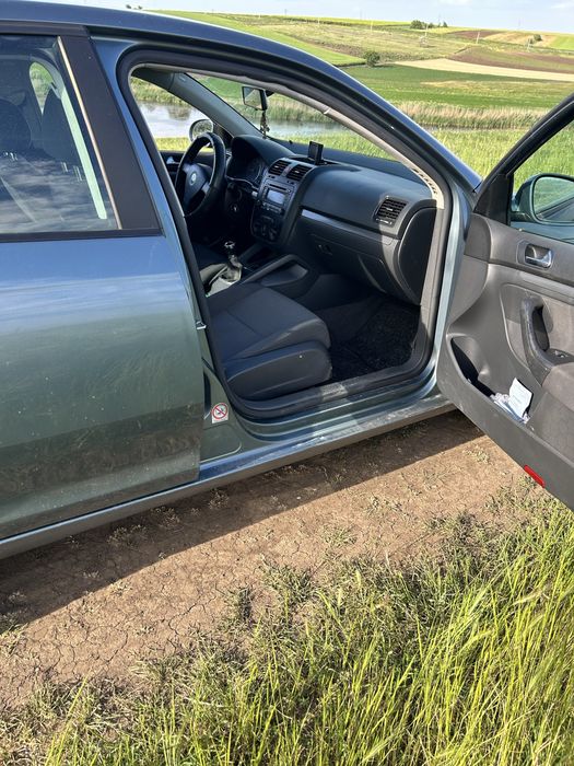 VW Jetta 1.9 TDI 2006 105 CP