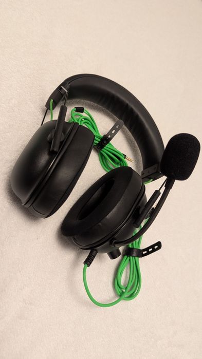 Casti Razer Blackshark V2 X impecabile in garanție