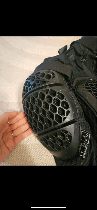 Ризница Alpinestars Bionic Action V2