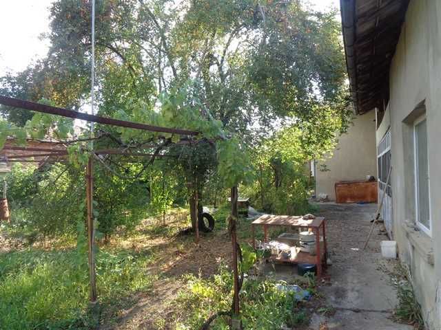 Продава се Къща в Търговище, Център - 180 кв.м за 889 €/кв.м - Снимка #3