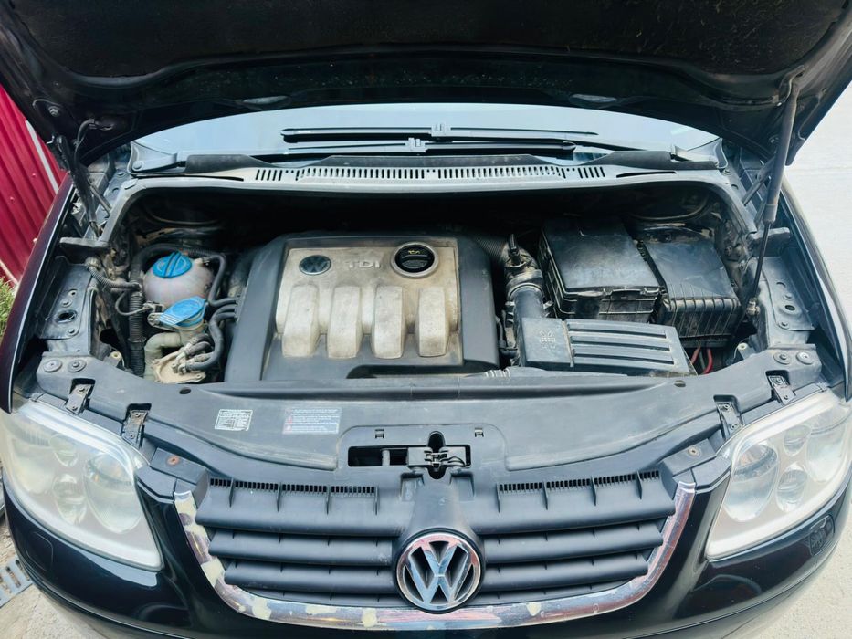 VW TOURAN 1,9 tdi