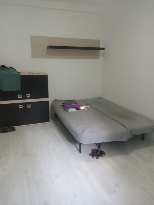 Apartament de închiriat