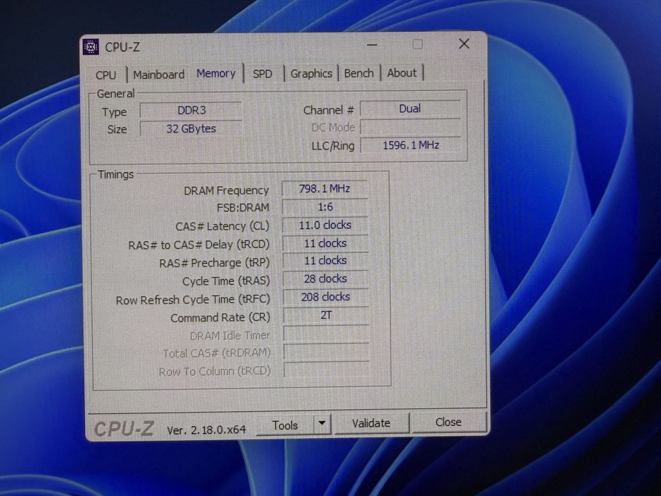 Геймърски комютър Gigabyte 32GB RAM/1TB SSD/ 6GB Nvidia GeForce