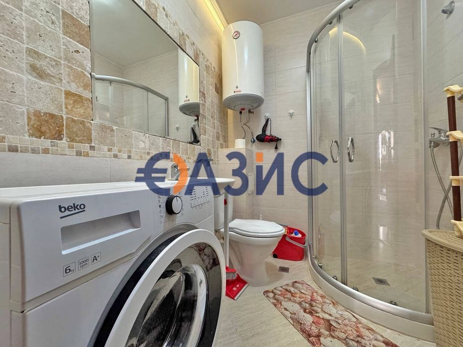 Продава се Двустаен апартамент в к.к. Слънчев бряг - 68 кв.м за 938 €/кв.м - Снимка #5
