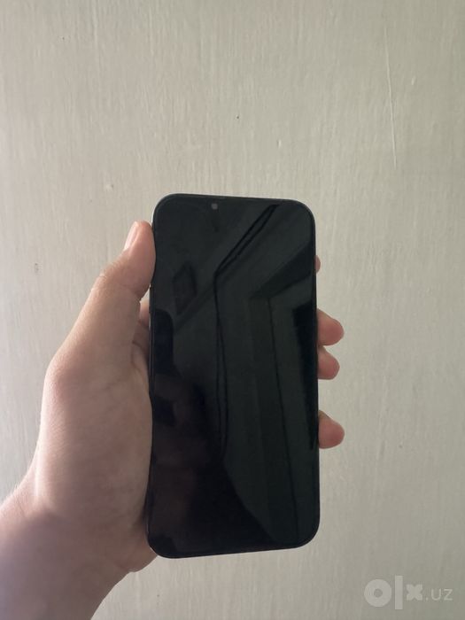 Iphone 13 pro 256g holati tinnu rasmda korsatilgan karobkasi yo