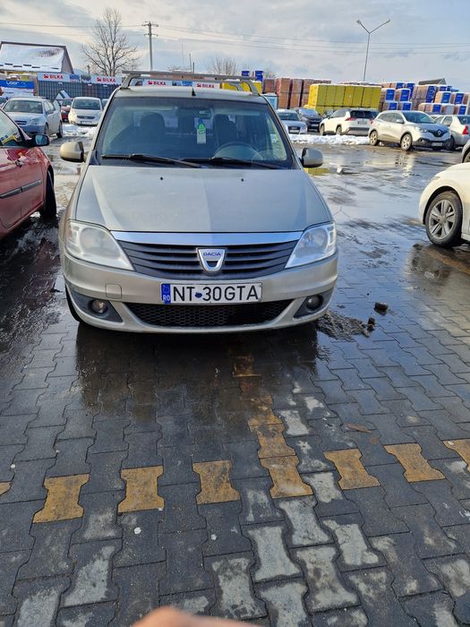 Dacia Logan Laureat 1.4 mpi AC Proprietar