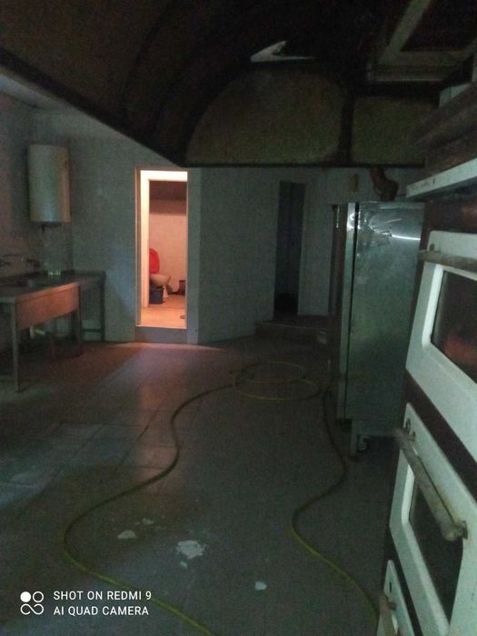 Дава се под наем Промишлена сграда в Плевен, Сторгозия - 100 кв.м за 400 € - Снимка #1