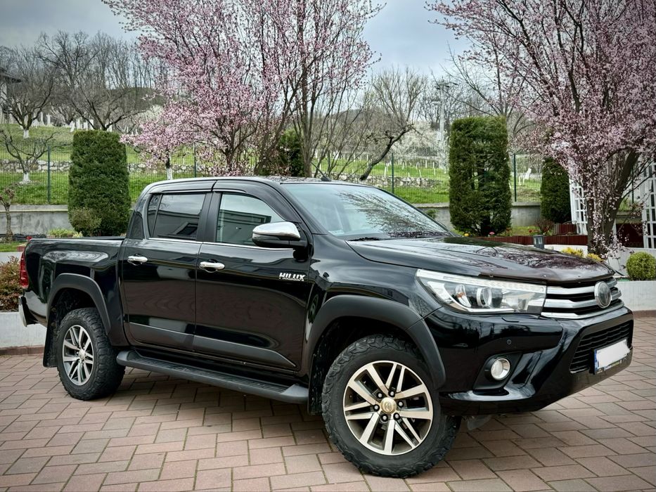 Toyota Hilux Invincible An 2018 Cutie Automata Full Option! TVA Deductibil! Garantie