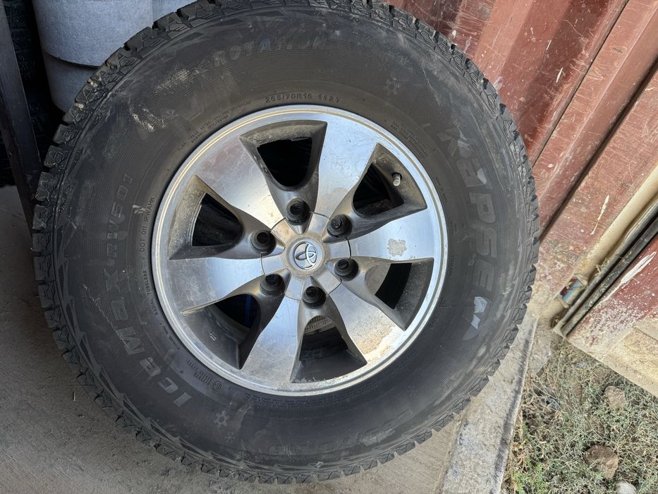 Шины с дисками 265.70r16