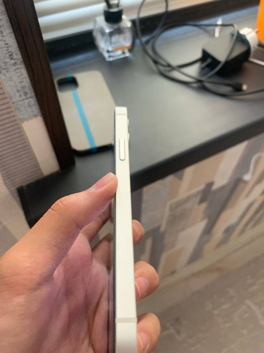 Iphone 12 128 Gb White+Dji osmo mobile se