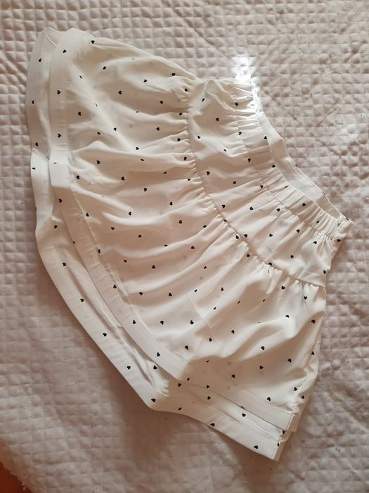 Къса дамска пола