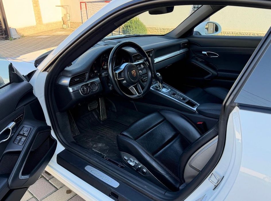 Porsche Carrera 911 (991.2)