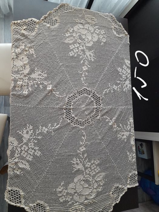 Плетива на една кука,карета,тишлейфери.