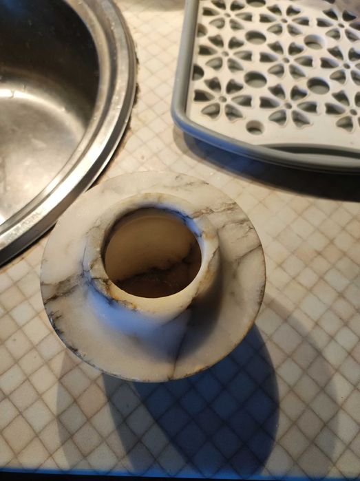 Подсвечник из металла стекла