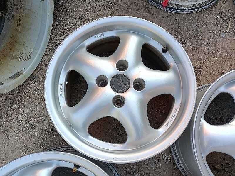 Продам оригинальные легкосплавные диски