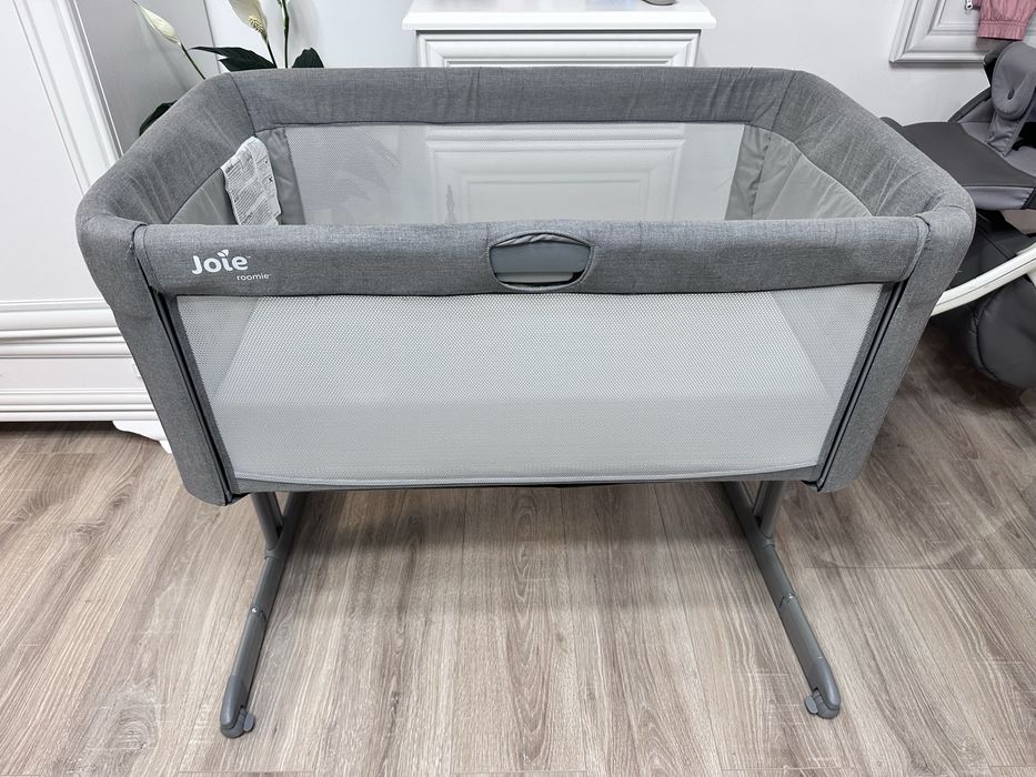 Манеж-кровать Joie Roomie