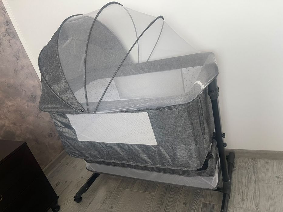 Se vinde pat bebelusi mobil