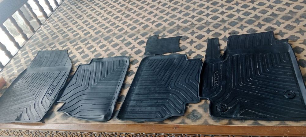 Onix polik sotiladi xolati zőr 120 ming.