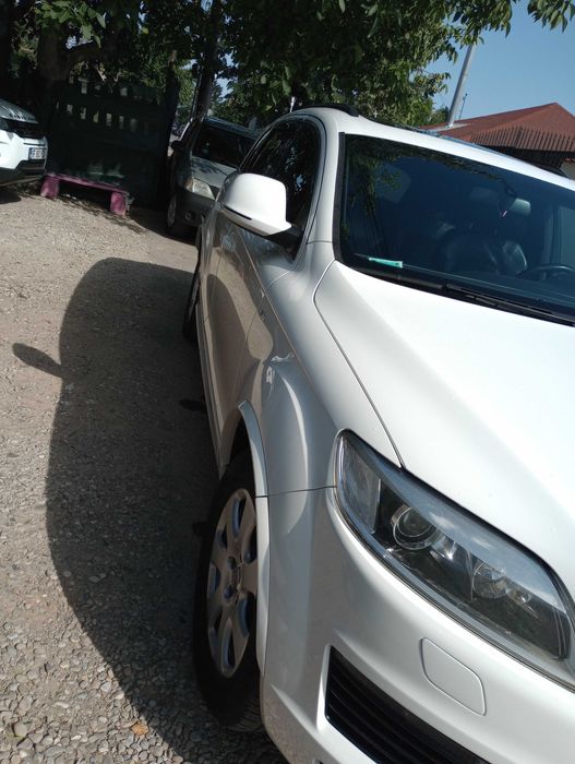 Vând audi Q7 2008