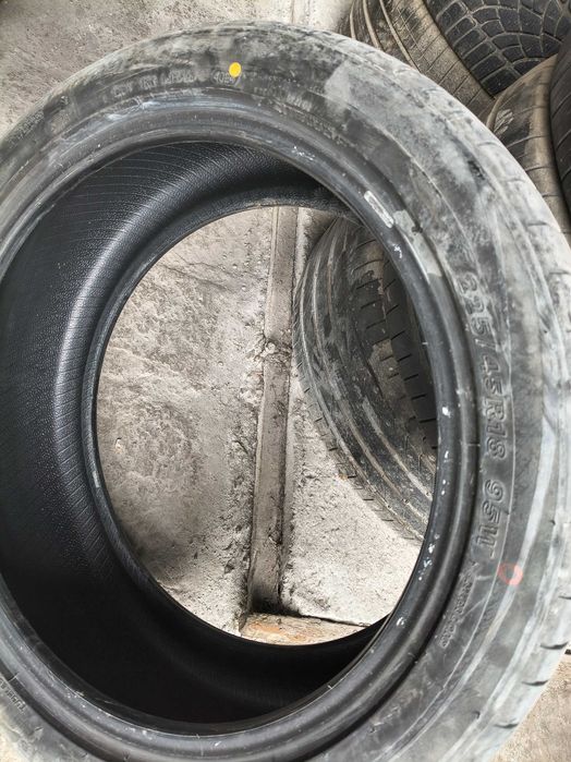 Гуми 225/45/18 Летни