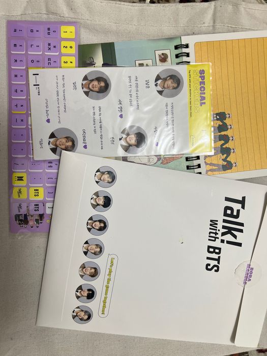 BTS TALK! Интерактивная книга.