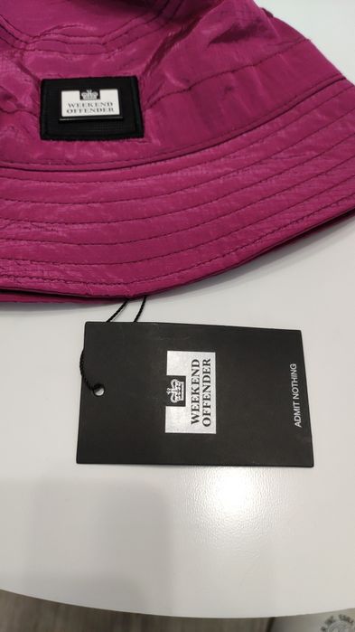 Нова шапка идиотка Weekend Offender